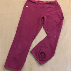 Beautiful Lolë capris.